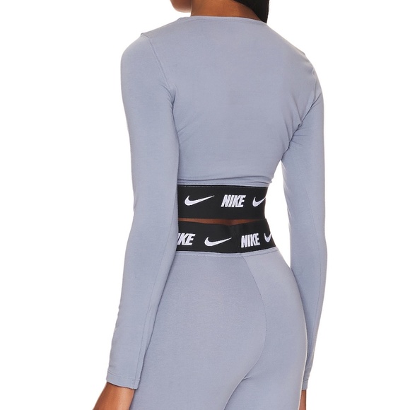 Nike NSW Crop Tape Top in Ashen Slate & Black NWT - Picture 2 of 6